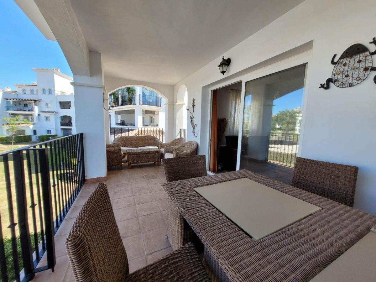 Belle Vue Sur La Piscine Apartment ซูซินา ภายนอก รูปภาพ